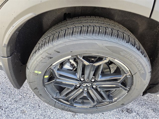 New 2026 INFINITI QX60 Sport w/ Dark Cargo Package image 18