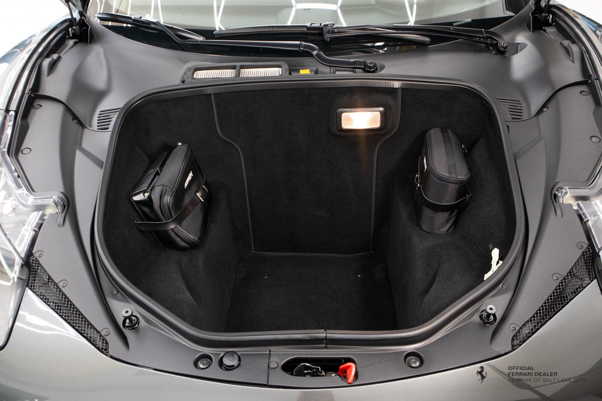 Used 2010 Ferrari 458 Italia Coupe RWD image 10