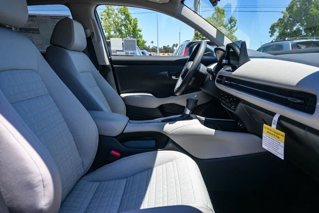 New 2027 Honda HR-V LX image 18