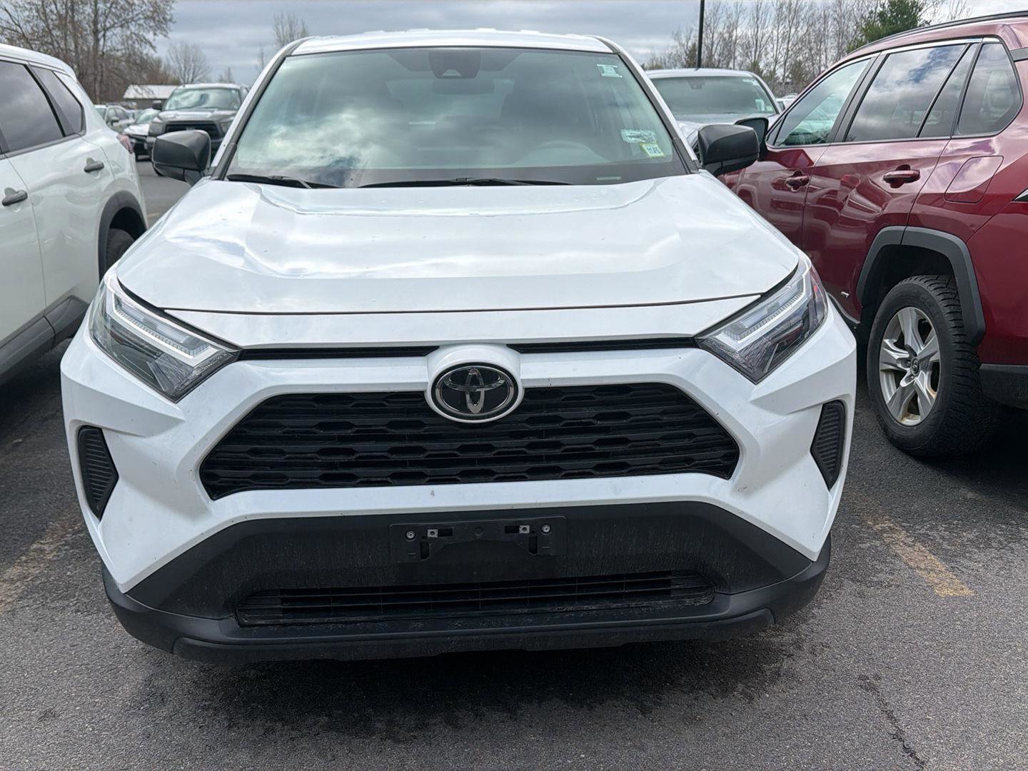 Used 2023 Toyota RAV4 LE image 2