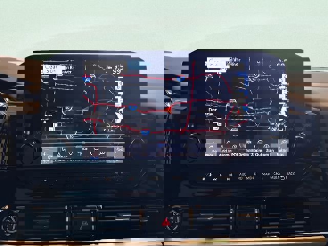 Used 2024 Nissan Pathfinder SL AWD/4WD image 26