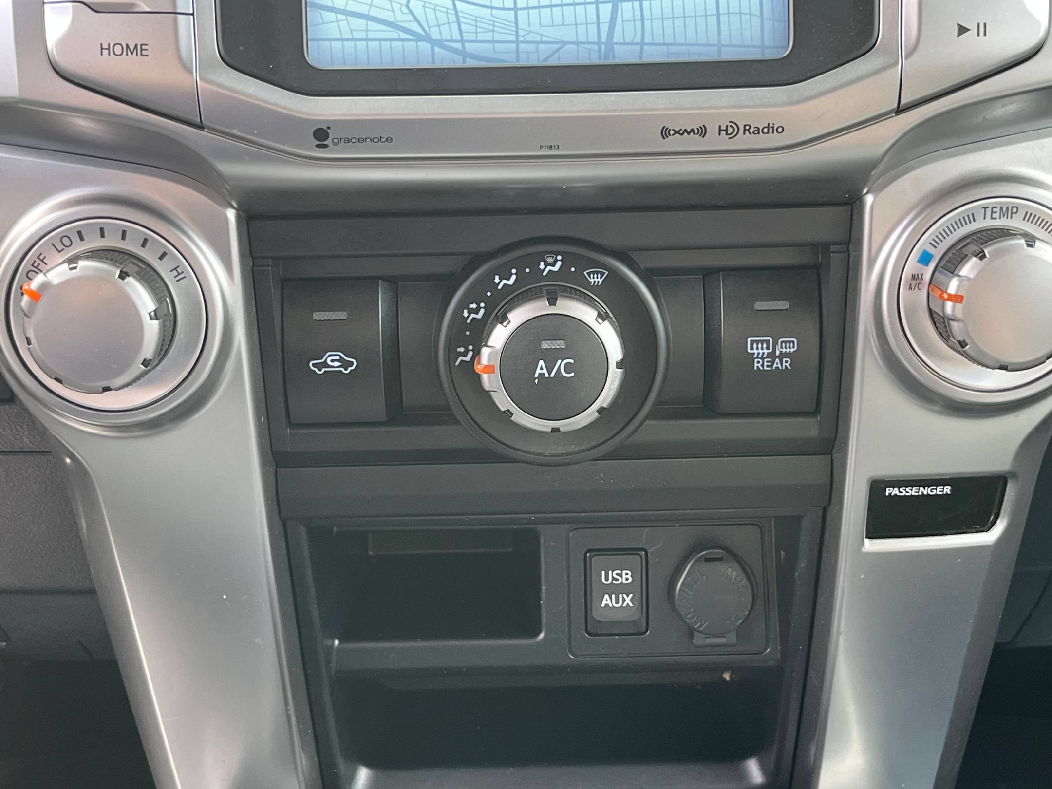 Used 2019 Toyota 4Runner SR5 AWD/4WD image 22