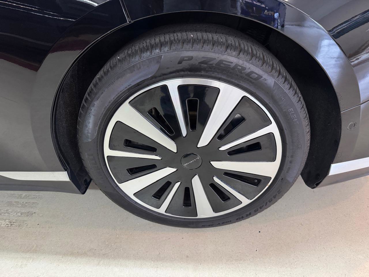 Used 2023 Lucid Air Pure AWD/4WD image 19