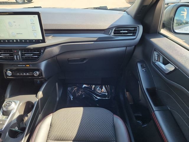 Used 2023 Ford Escape ST-Line w/ Tech Pack #1 AWD/4WD image 24