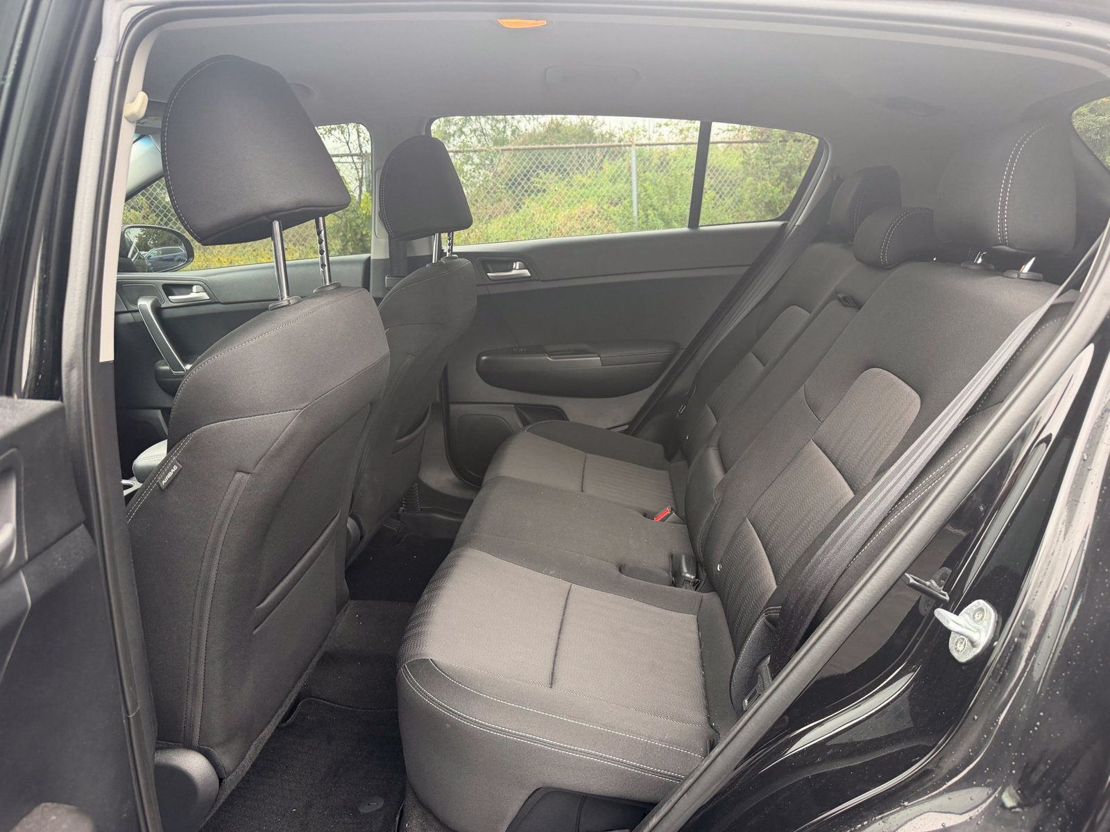 Used 2020 Kia Sportage LX FWD image 11