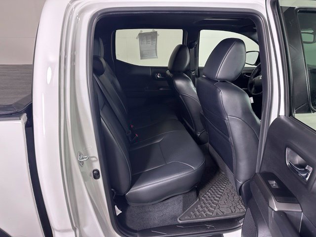 Used 2023 Toyota Tacoma TRD Pro AWD/4WD image 11