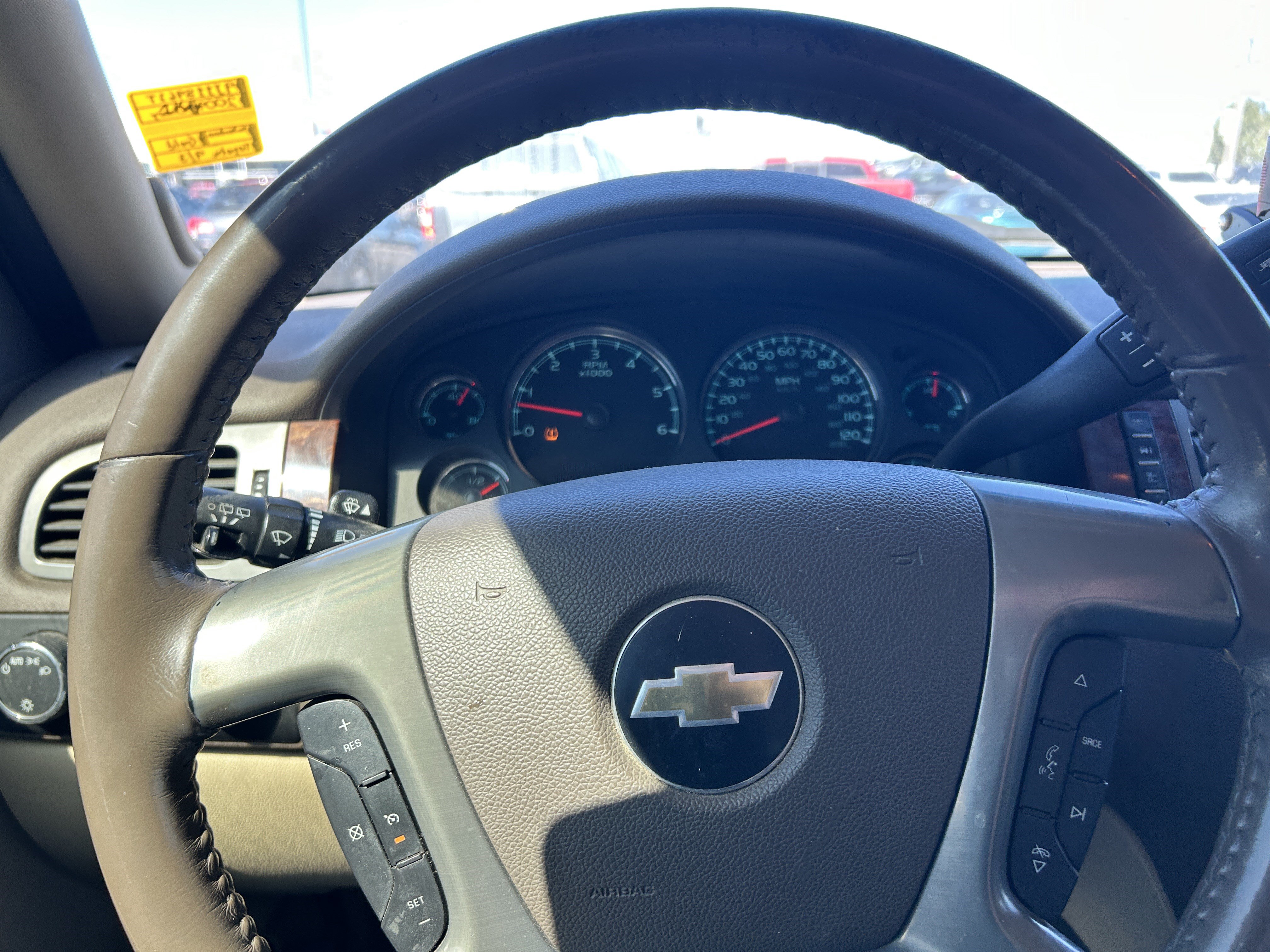 Used 2009 Chevrolet Suburban LT AWD/4WD image 17