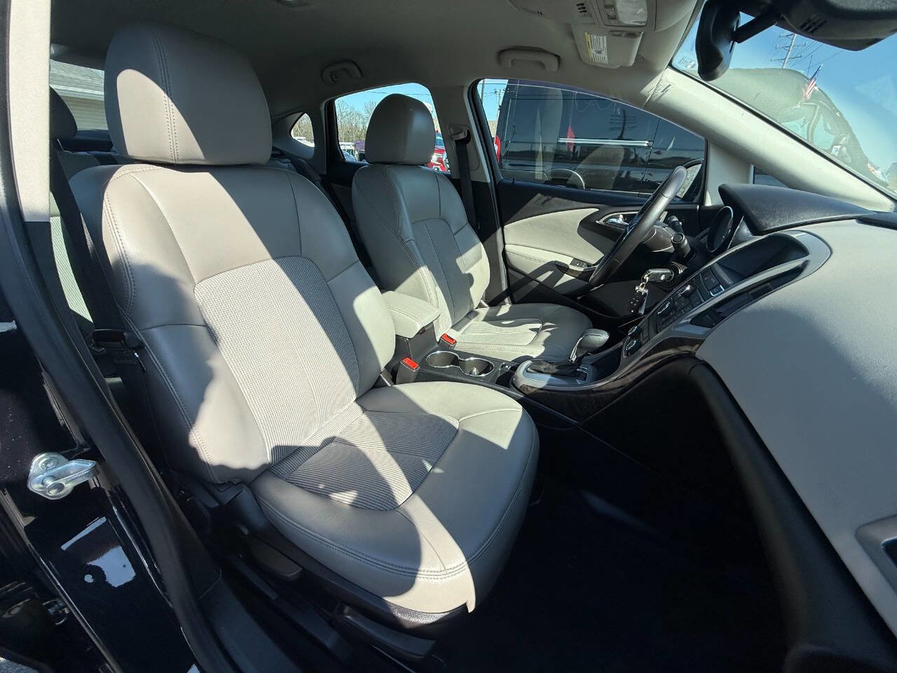 Used 2014 Buick Verano Convenience image 9