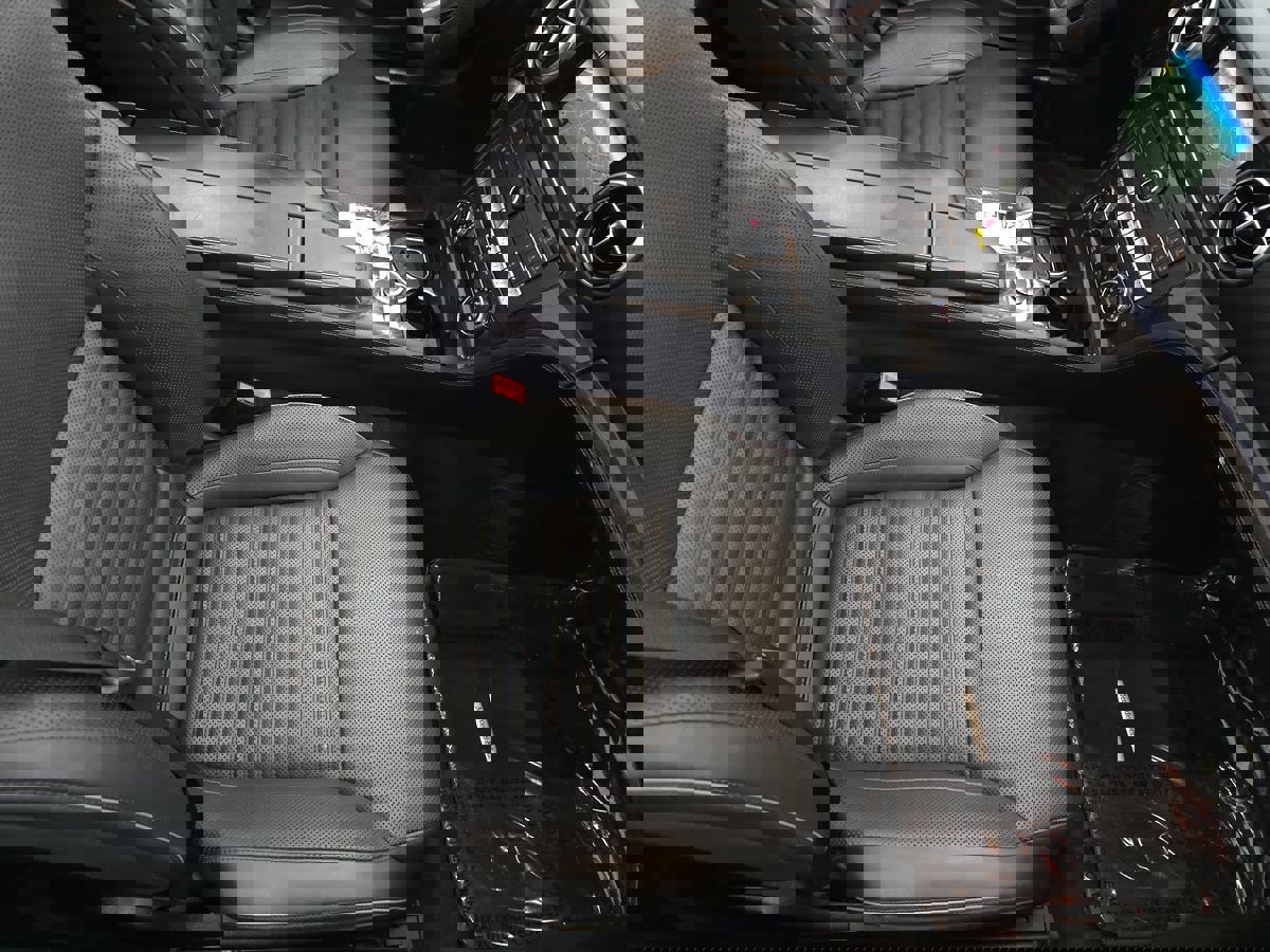 Used 2020 Mercedes-Benz SL 450 w/ Premium Package image 21