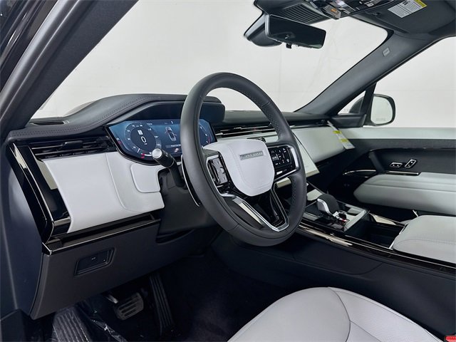 New 2026 Land Rover Range Rover Sport SE image 9
