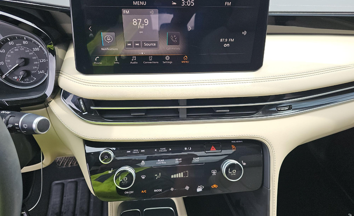 Certified 2023 INFINITI QX60 Pure FWD image 15