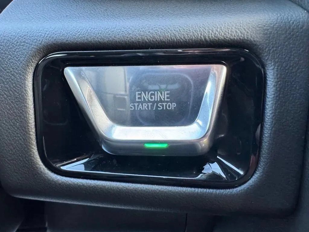 New 2026 GMC Yukon Elevation AWD/4WD image 26