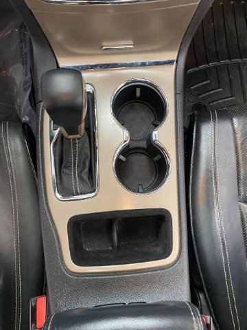 Used 2017 Jeep Grand Cherokee Overland RWD image 28
