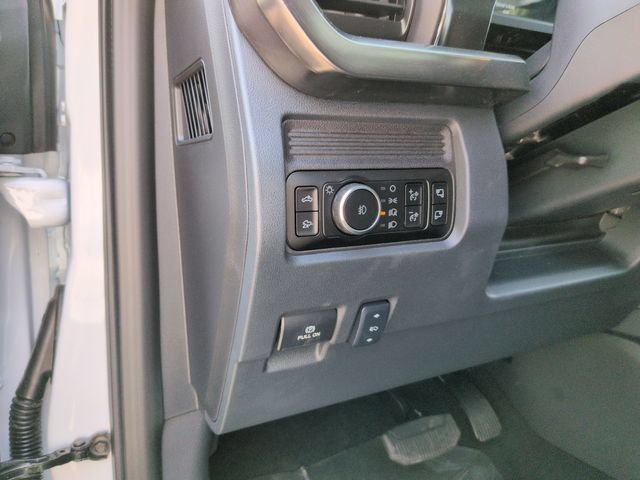 New 2026 Ford F350 Lariat AWD/4WD image 13