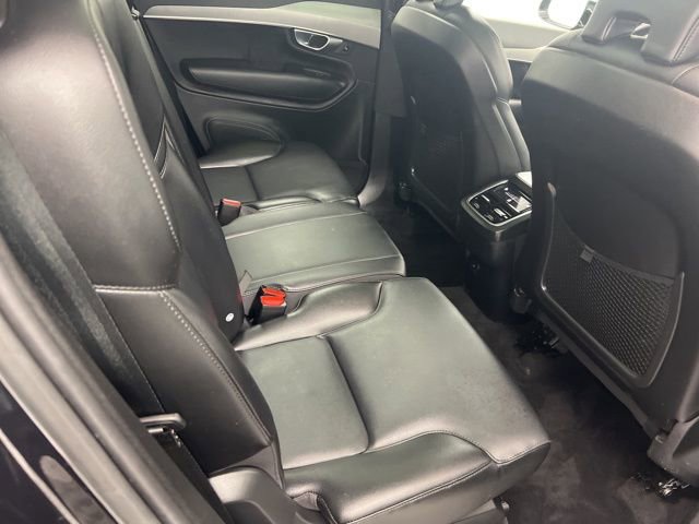 Used 2023 Volvo XC90 B5 Core w/ Climate Package image 22