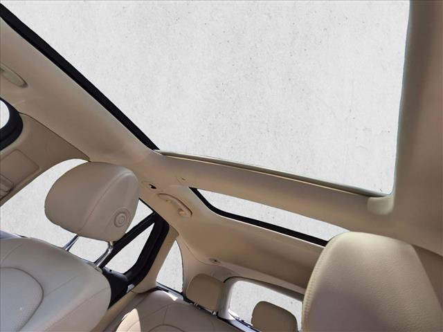 Certified 2022 Mercedes-Benz GLC 300 image 13