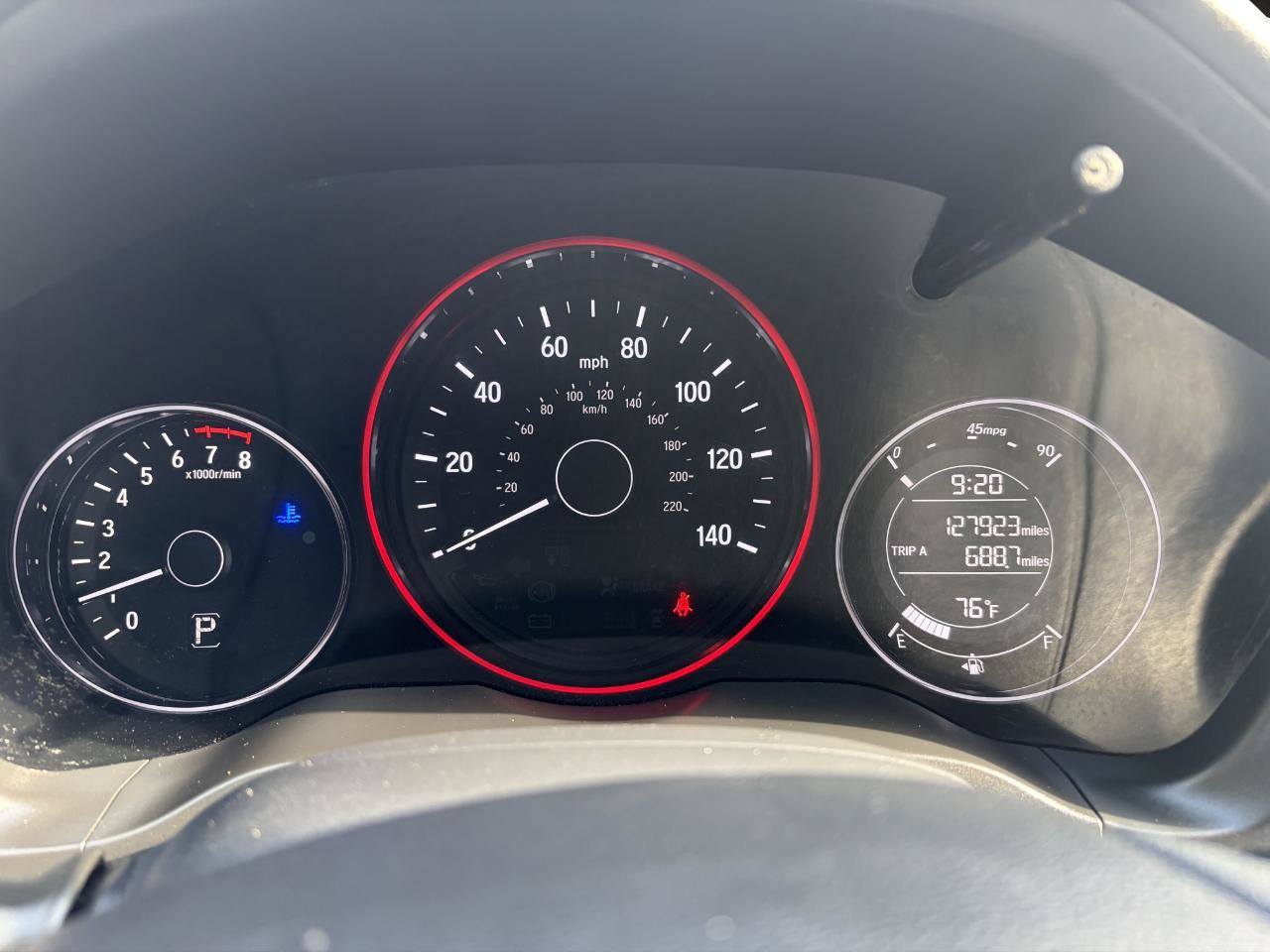 Used 2016 Honda HR-V EX image 11
