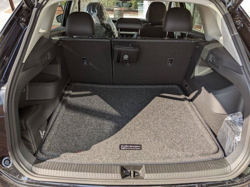 New 2026 Volkswagen Tiguan SE AWD/4WD image 25