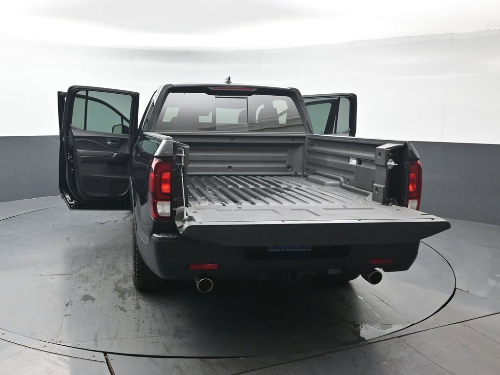 Certified 2023 Honda Ridgeline Black Edition image 54
