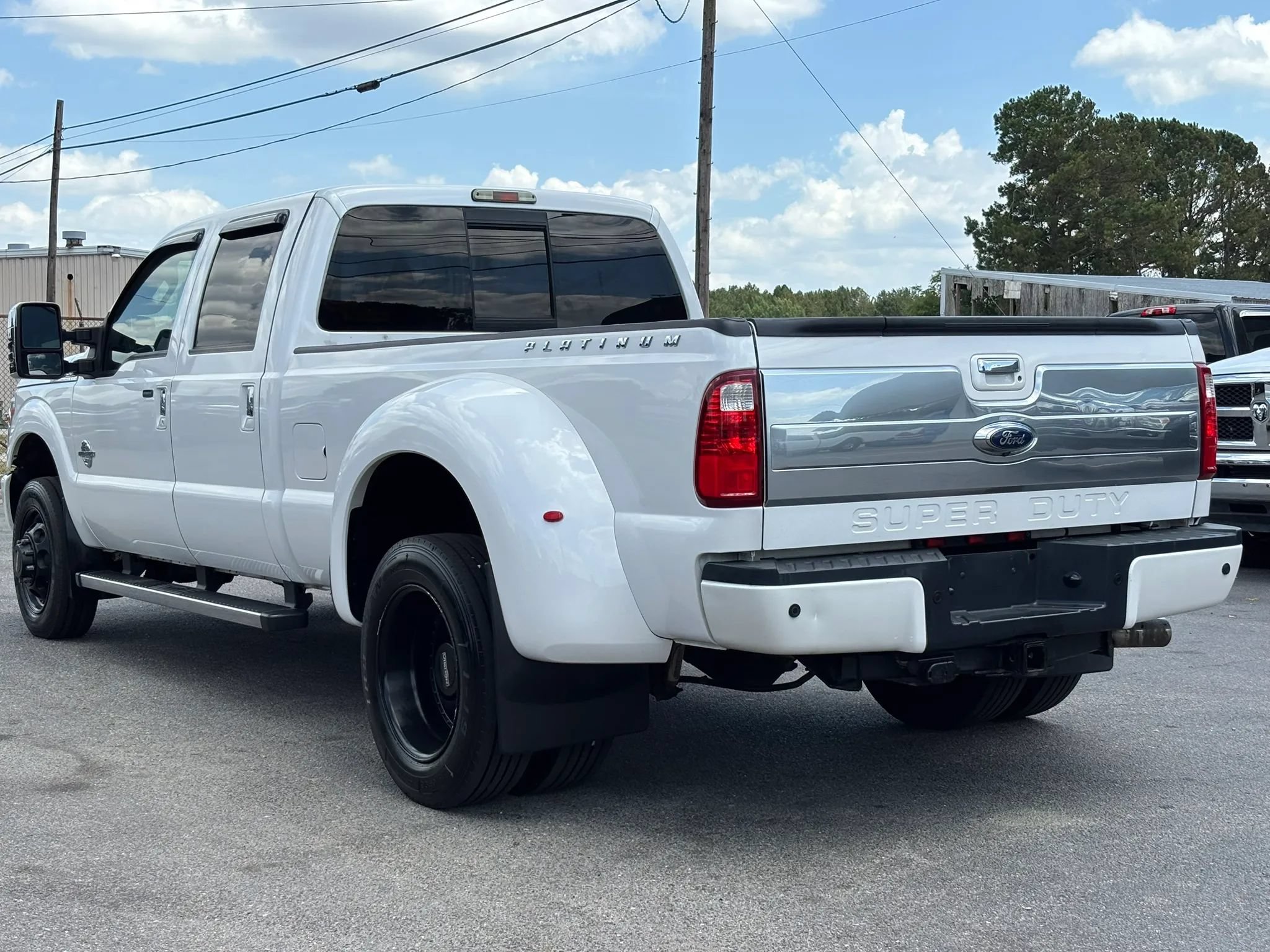 Used 2016 Ford F350 Platinum AWD/4WD image 6
