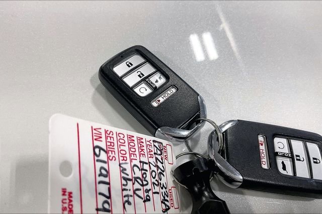 Used 2021 Honda CR-V Touring image 11