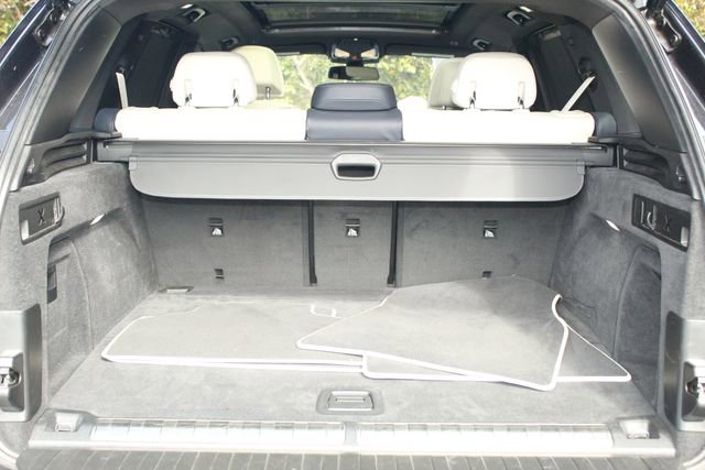 Used 2022 BMW X5 xDrive45e w/ M Sport Package image 8