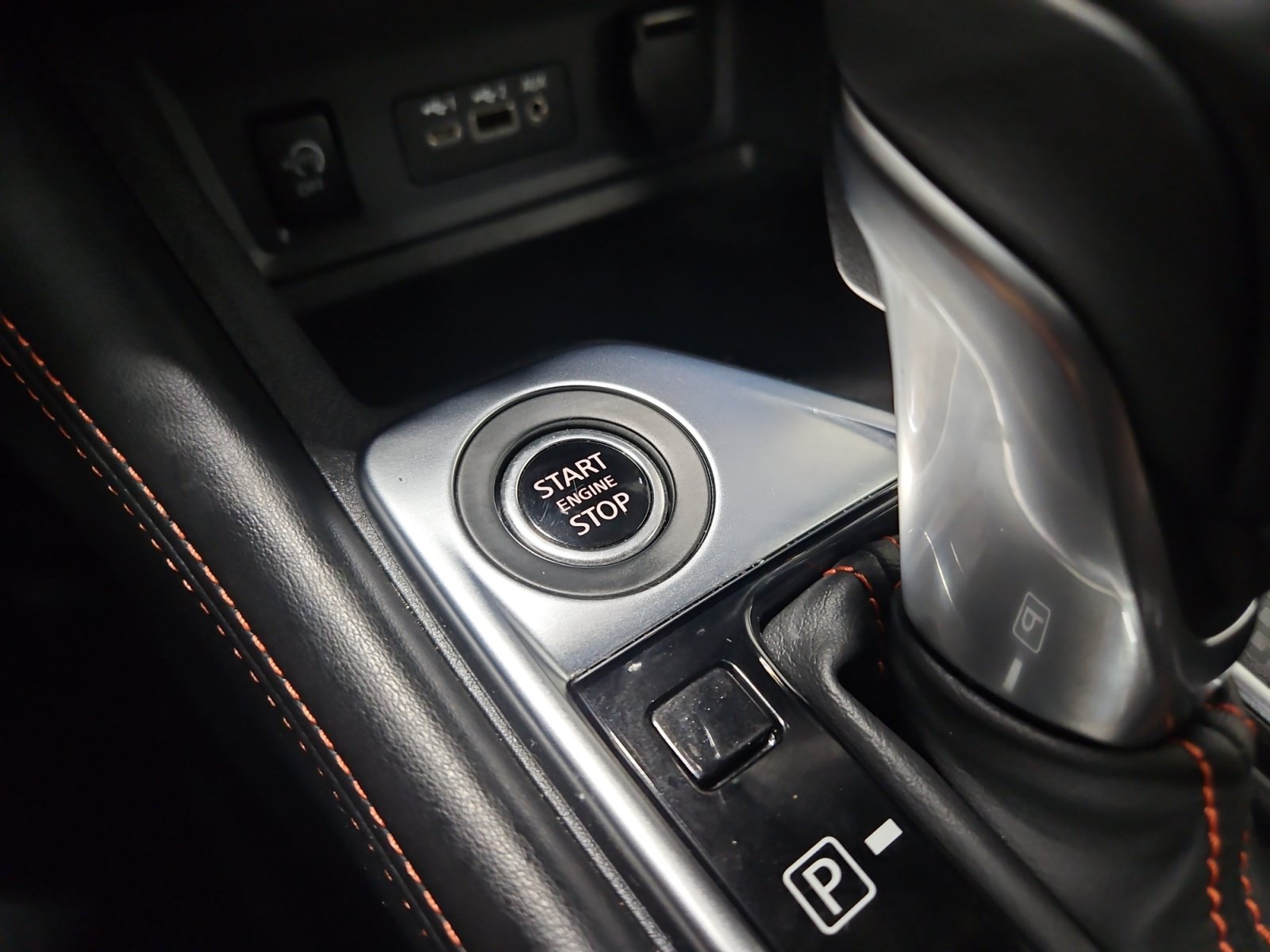 Used 2024 Nissan Sentra SR w/ SR Premium Package FWD image 20