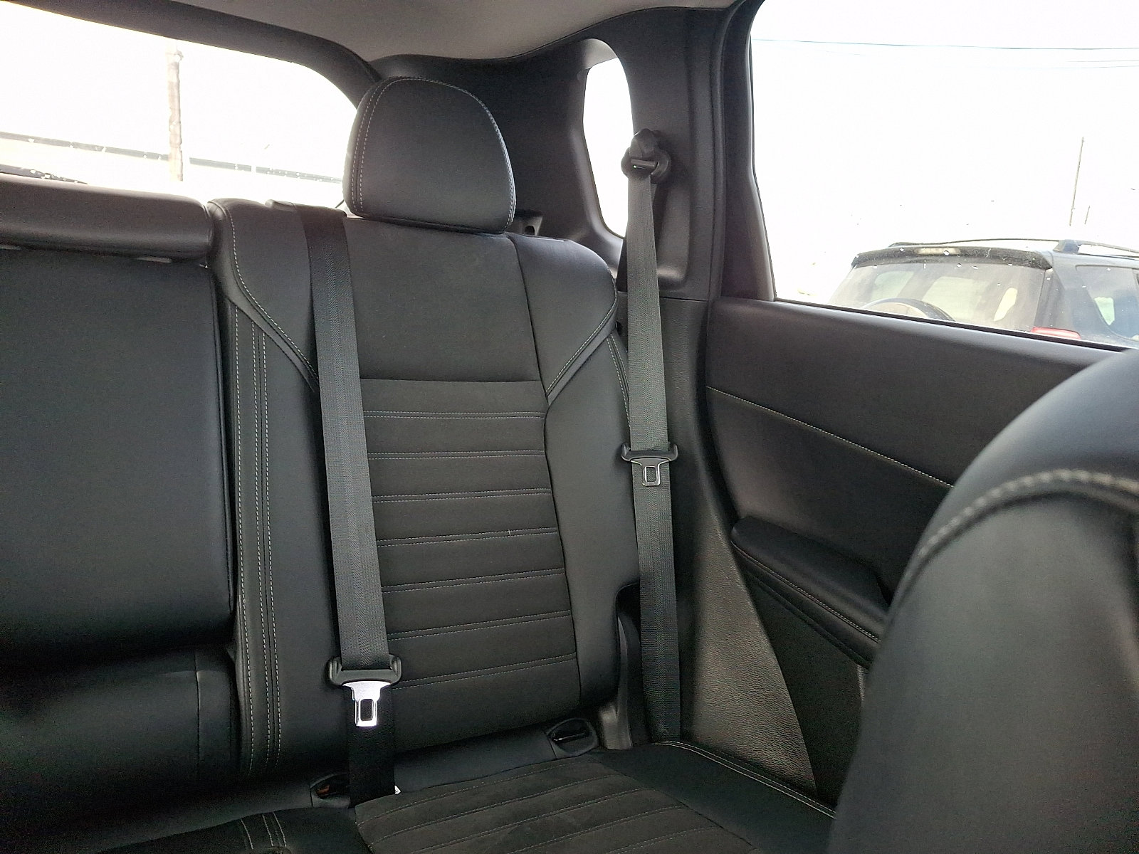 Used 2024 Mitsubishi Outlander SE image 16