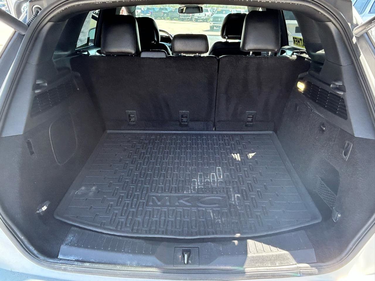 Used 2017 Lincoln MKC Select w/ Select Plus Package image 17