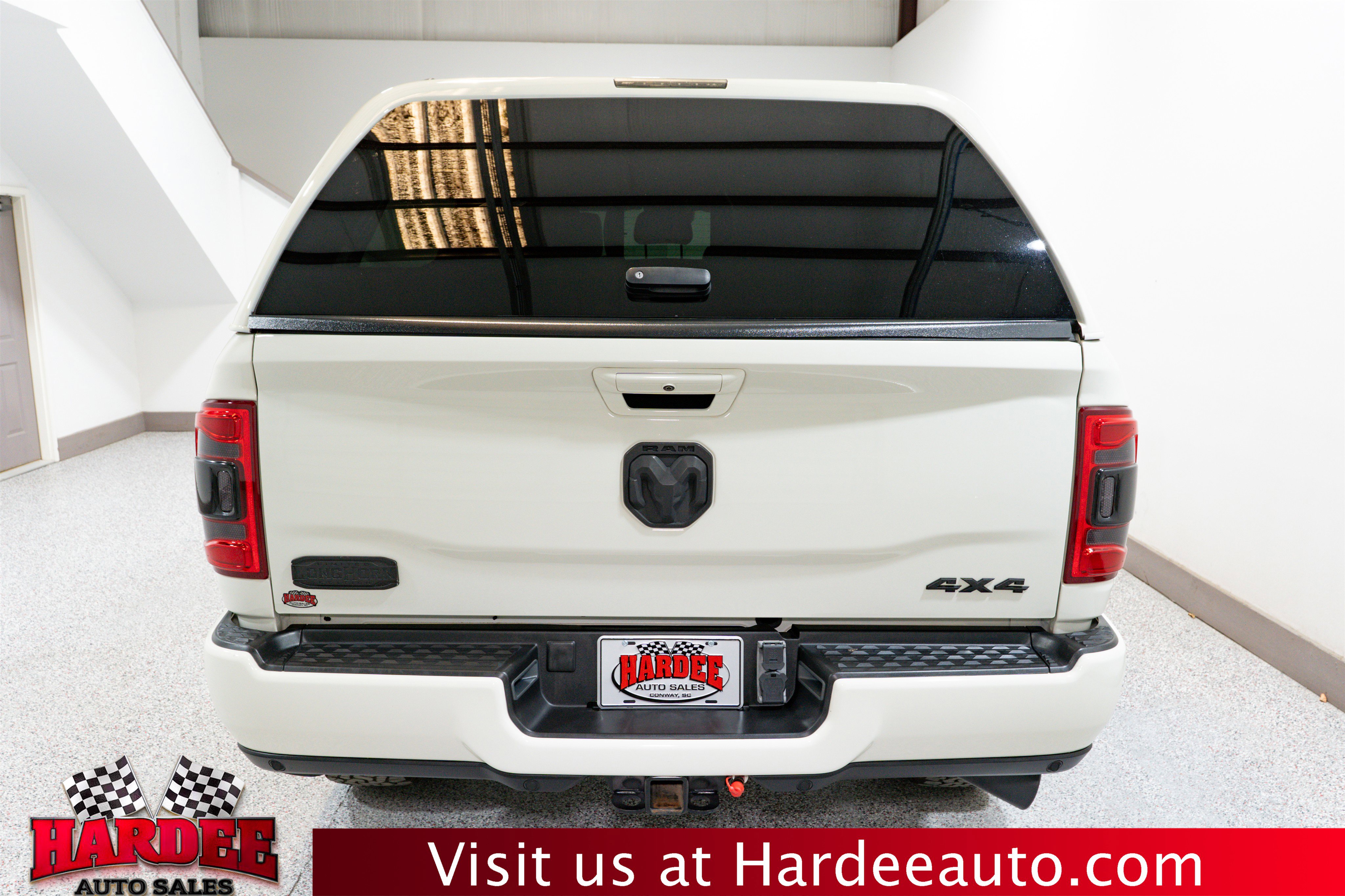 Used 2023 RAM 3500 Limited image 4