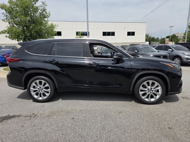 Used 2020 Toyota Highlander Limited FWD image 8