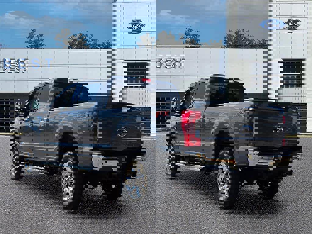 Used 2019 Ford F250 Lariat w/ Chrome Package image 7