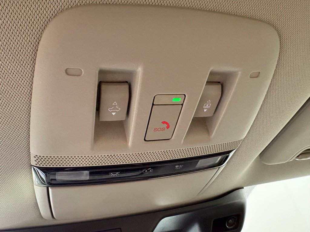 Used 2025 Nissan Armada Platinum Reserve AWD/4WD image 35