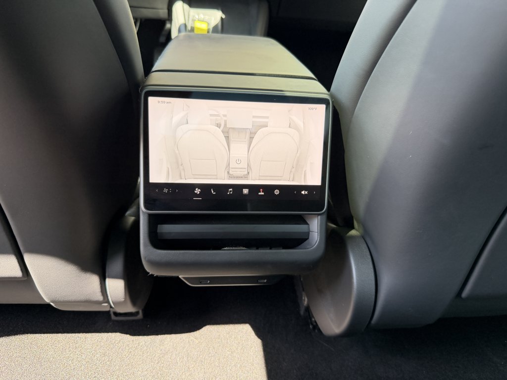 Used 2024 Tesla Model 3 RWD image 39