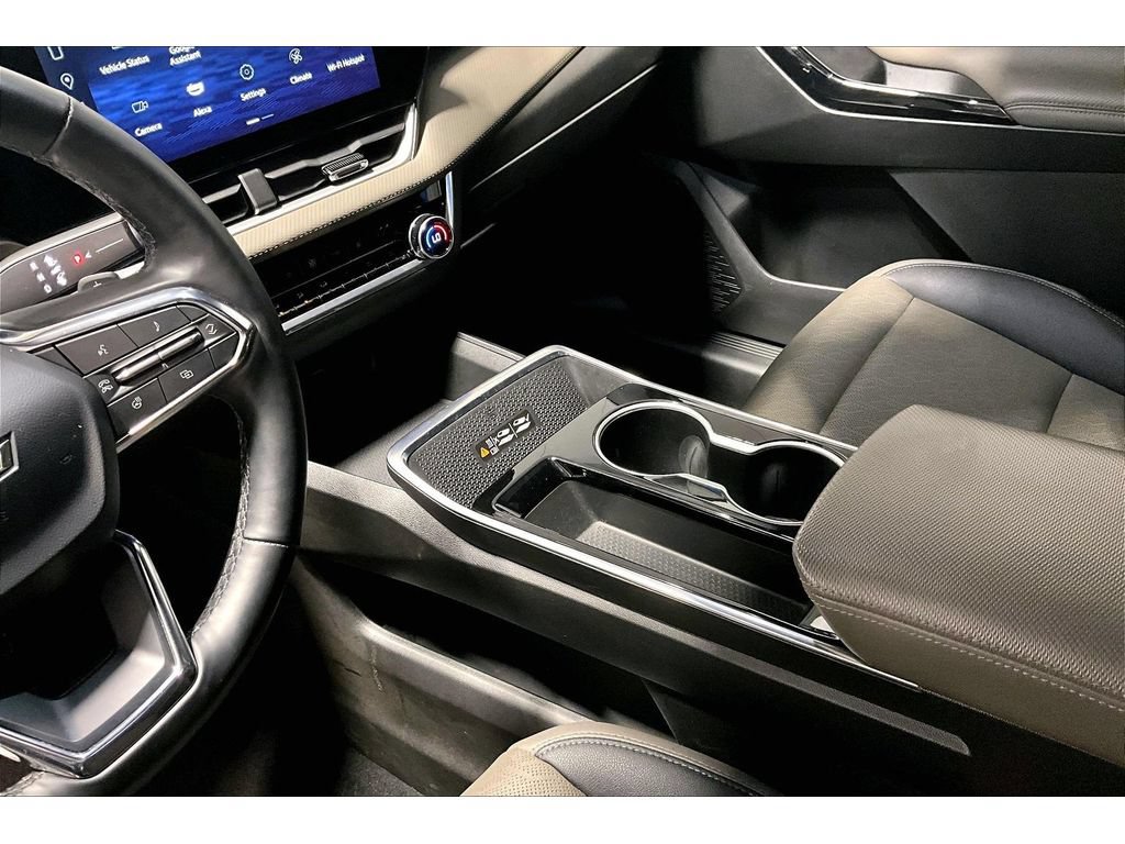 Used 2025 Chevrolet Equinox LT w/ Convenience Package II AWD/4WD image 19