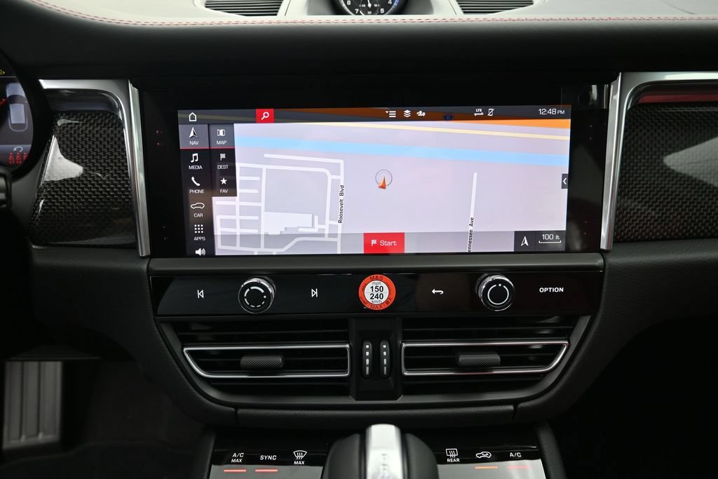 New 2026 Porsche Macan AWD/4WD image 15