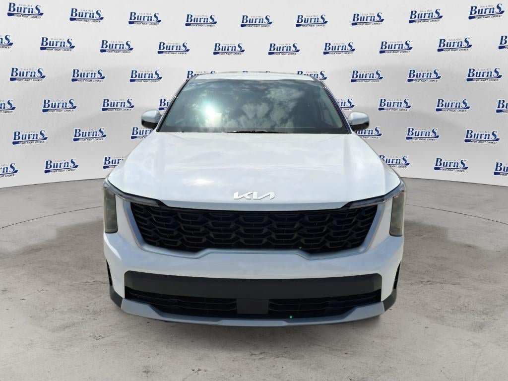 New 2026 Kia Sorento LX FWD image 2