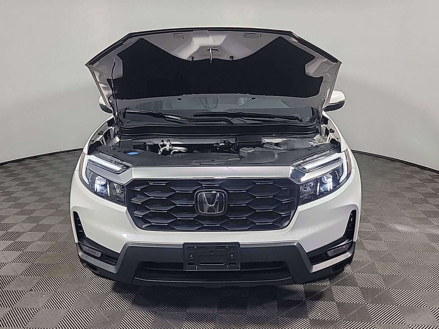 Certified 2024 Honda Passport EX-L image 14