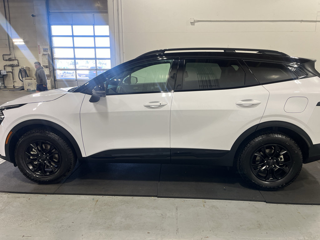 Used 2025 Kia Sportage X-Pro Prestige AWD/4WD image 11