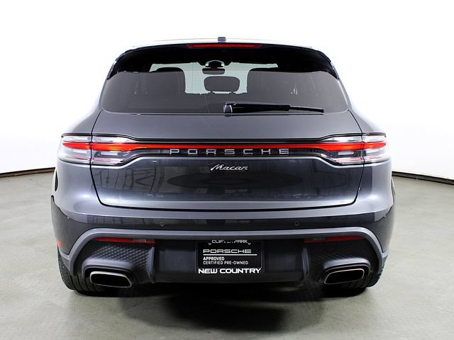 Certified 2023 Porsche Macan AWD/4WD image 6