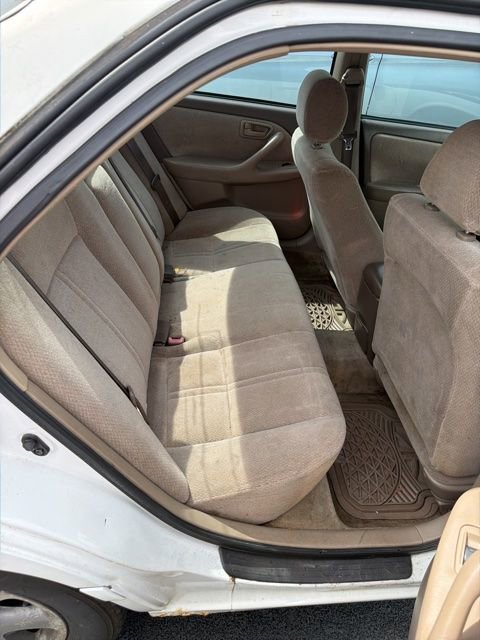 Used 2001 Toyota Camry LE image 7