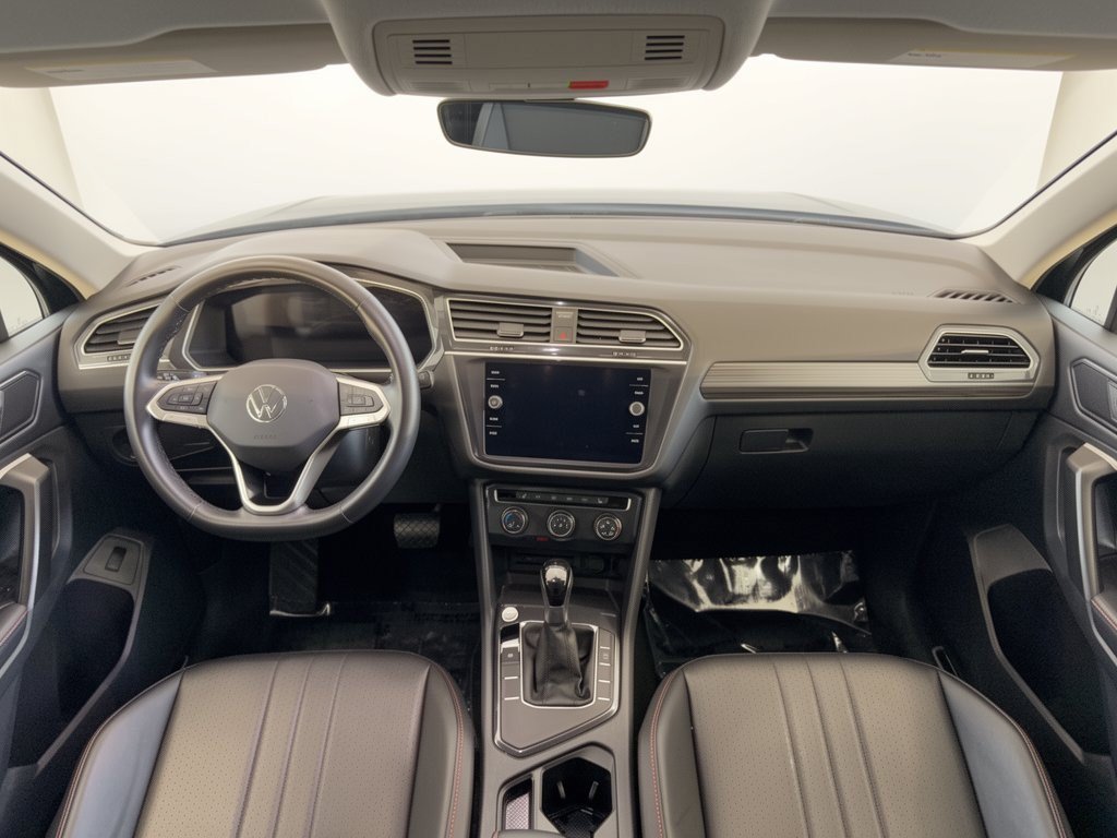 Used 2024 Volkswagen Tiguan Wolfsburg Edition FWD image 17