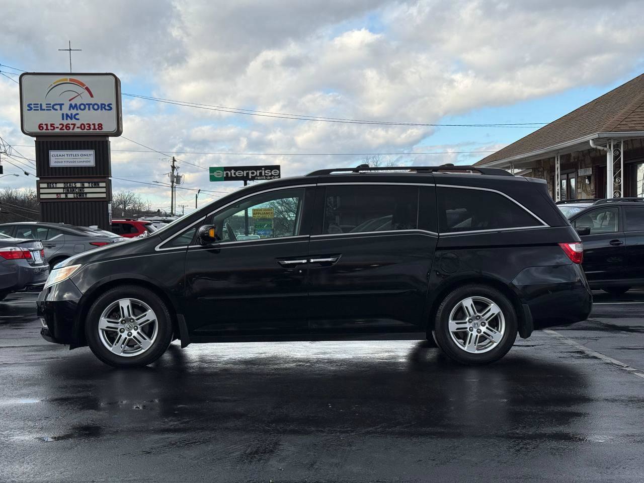 Used 2012 Honda Odyssey Touring image 3