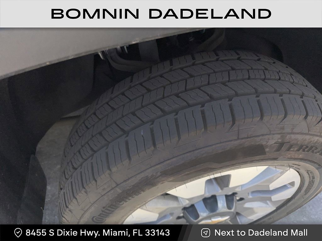 Used 2022 Chevrolet Silverado 2500 Custom w/ Custom Convenience Package AWD/4WD image 4