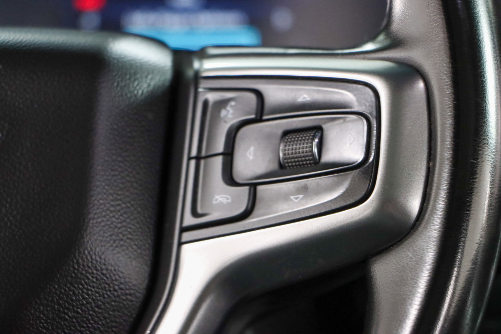 Used 2023 Chevrolet Tahoe Z71 image 15