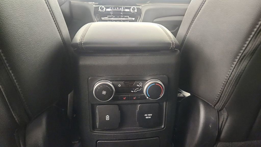 Used 2022 Ford Explorer Limited w/ Equipment Group 301A image 26