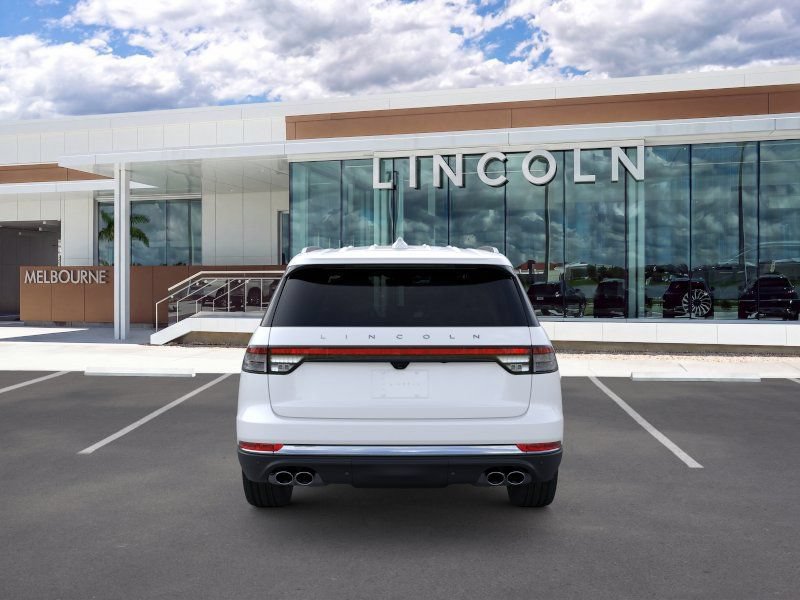 New 2026 Lincoln Aviator 2WD image 5