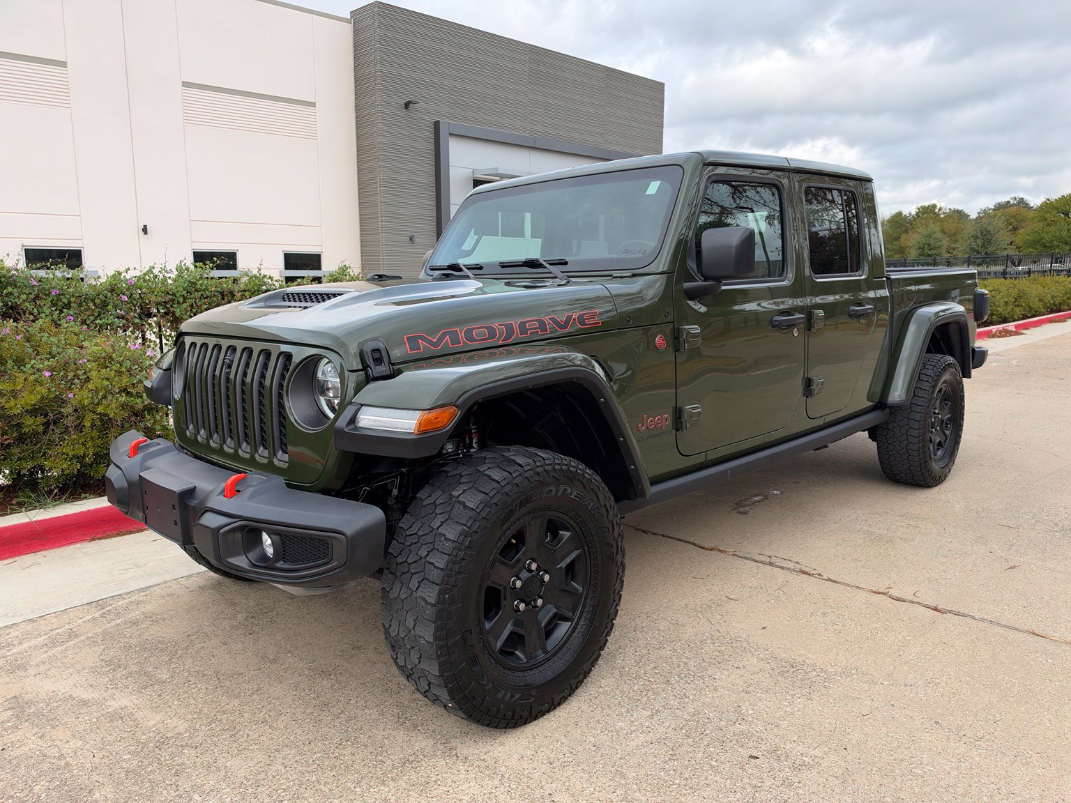 Used 2022 Jeep Gladiator Mojave w/ LED Lighting Group AWD/4WD image 3