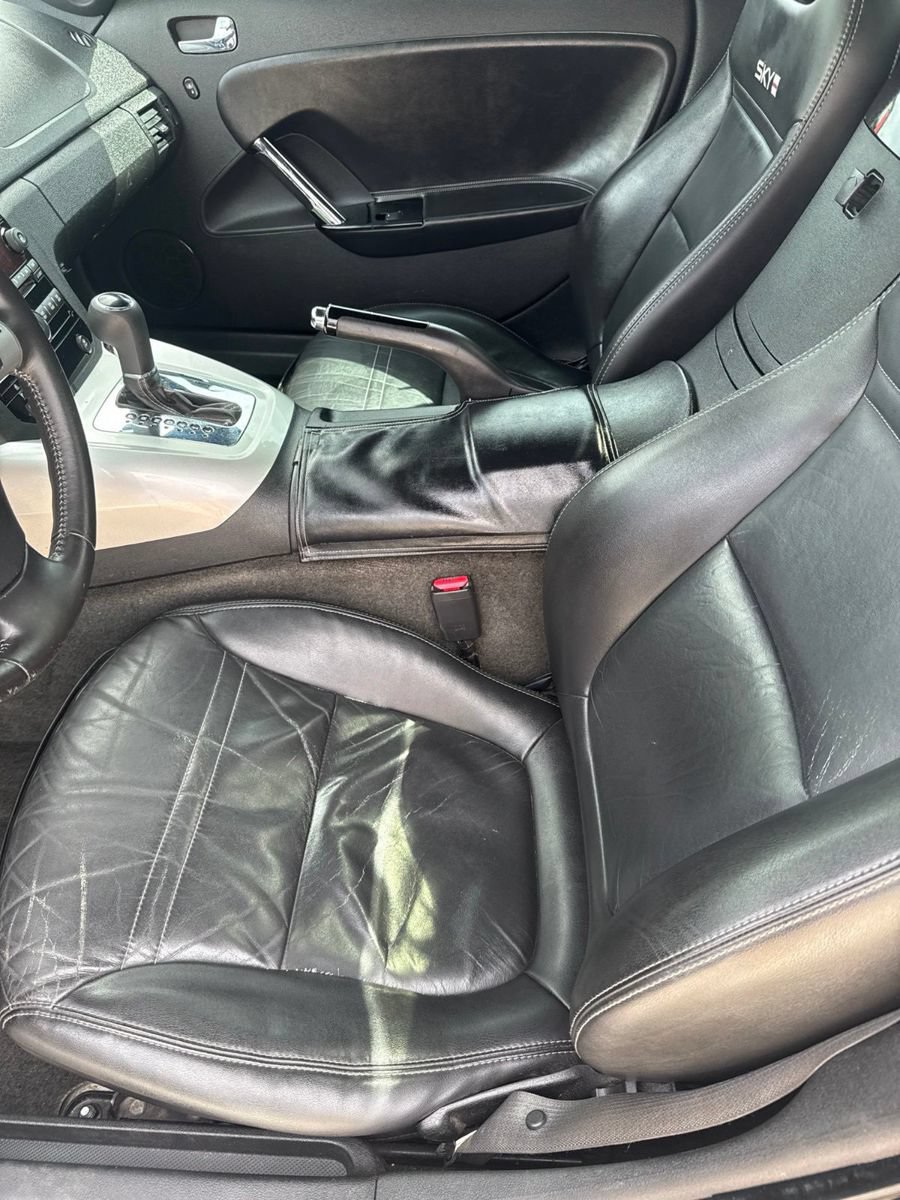 Used 2007 Saturn Sky Red Line RWD image 15