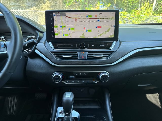 Used 2023 Nissan Altima 2.5 SL AWD/4WD image 23
